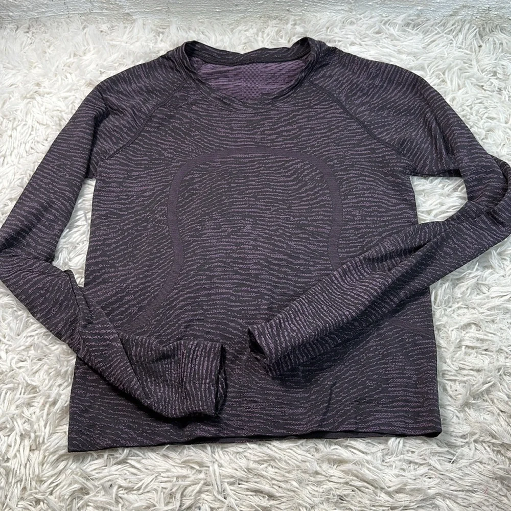 Lululemon Swiftly Tech Long Sleeve Shirt 2.0 *Race Length Water Surface Black Gr